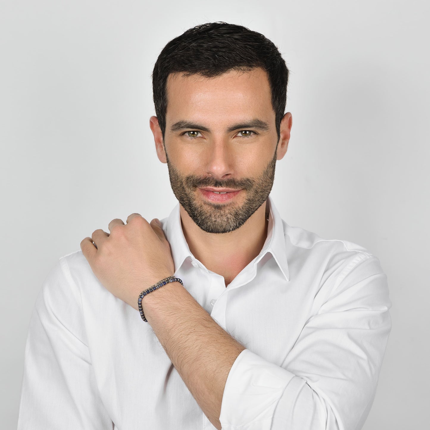 BRACELET POUR HOMME EN ACIER AVEC PIERRES BLEUES ET ÉLÉMENTS EN ACIER