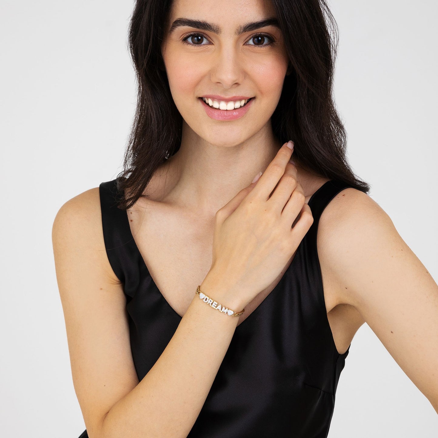 BRACELET POUR FEMME EN ACIER PLAQUÉ OR DE RÊVE AVEC CRISTAUX BLANCS