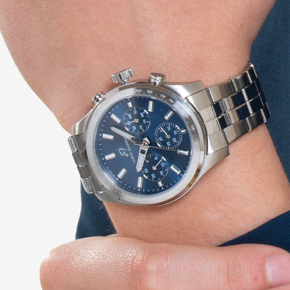 MONTRE EN ACIER POUR HOMMES AVEC CADRAN BLEU ET LUNETTE ARGENTÉE
