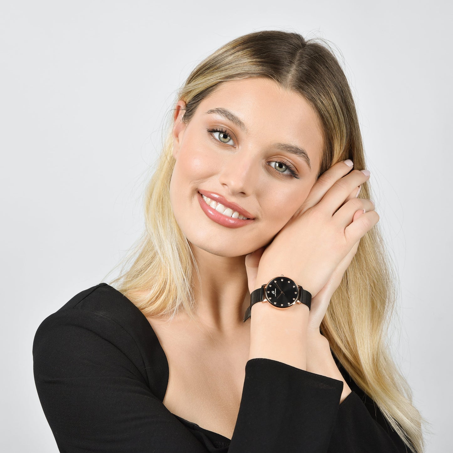 MONTRE POUR FEMMES AVEC BOÎTIER EN ACIER ROSE