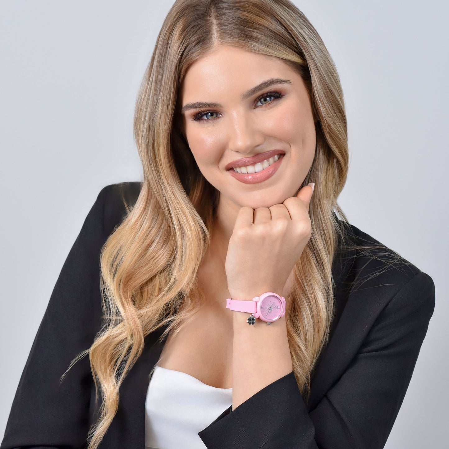 MONTRE FEMME EN SILICONE LILAS ET CRISTAUX BLANCS