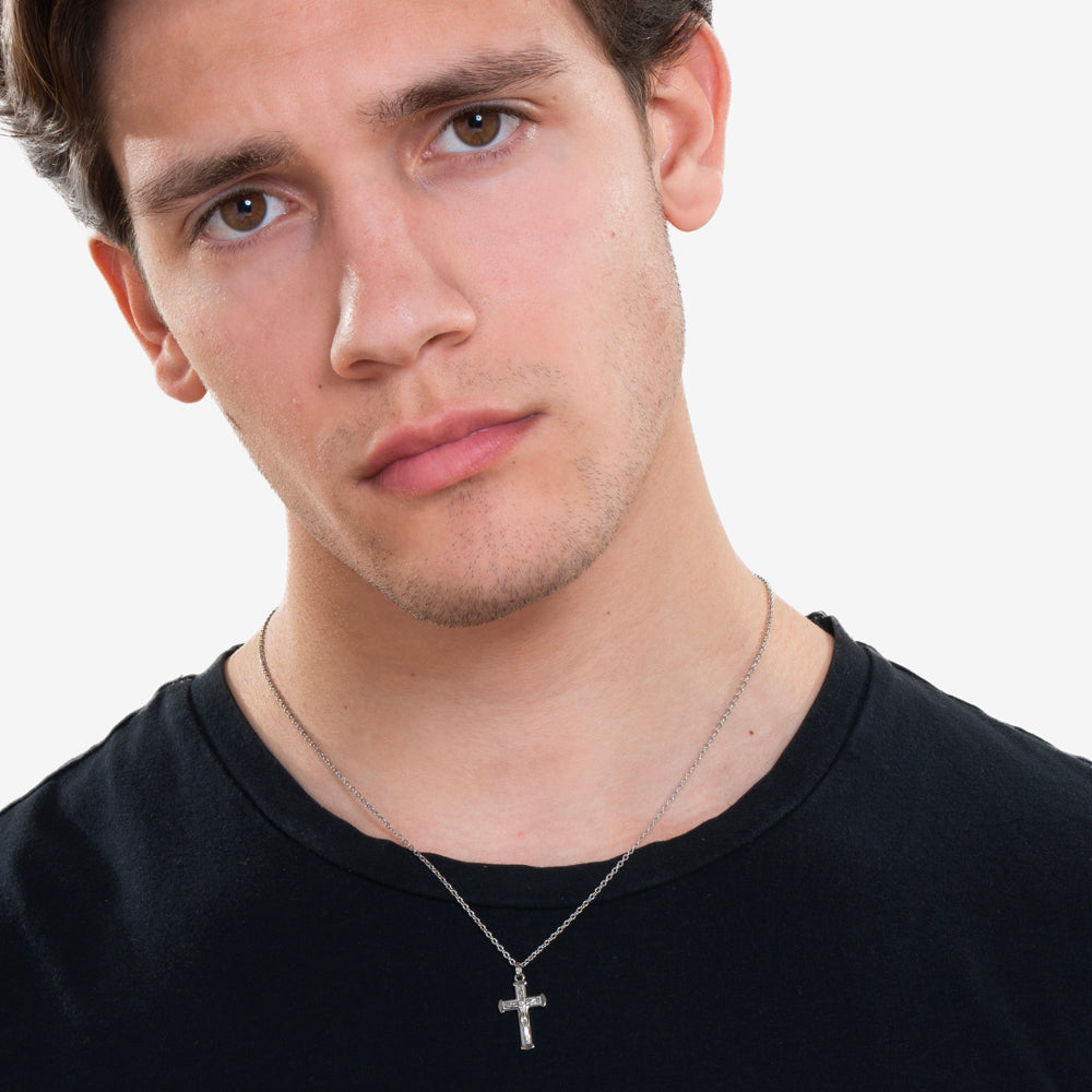 COLLIER HOMME EN ACIER AVEC CRUCIFIX
