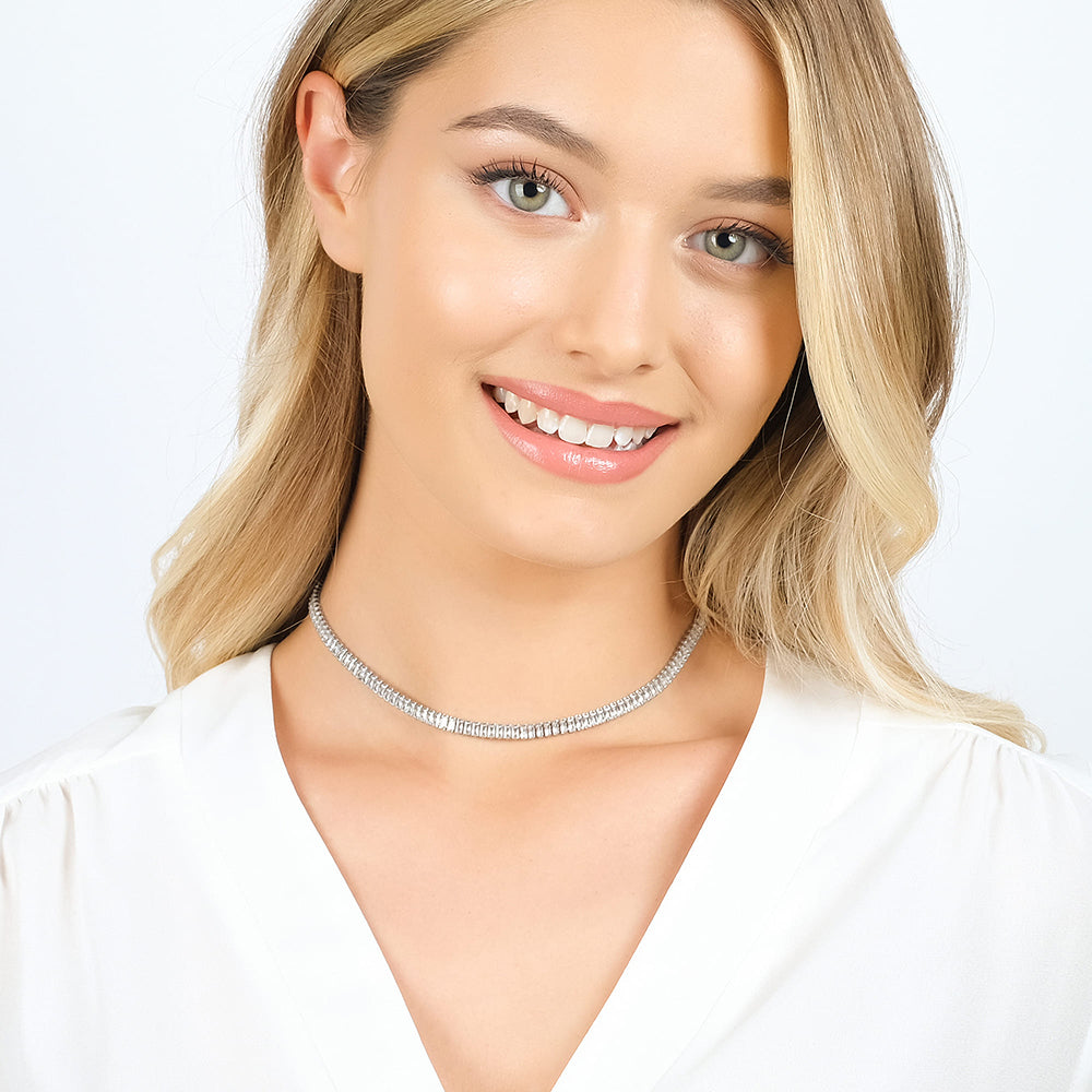 COLLIER TENNIS FEMME EN ACIER AVEC CRISTAUX BAGUETTE BLANCS