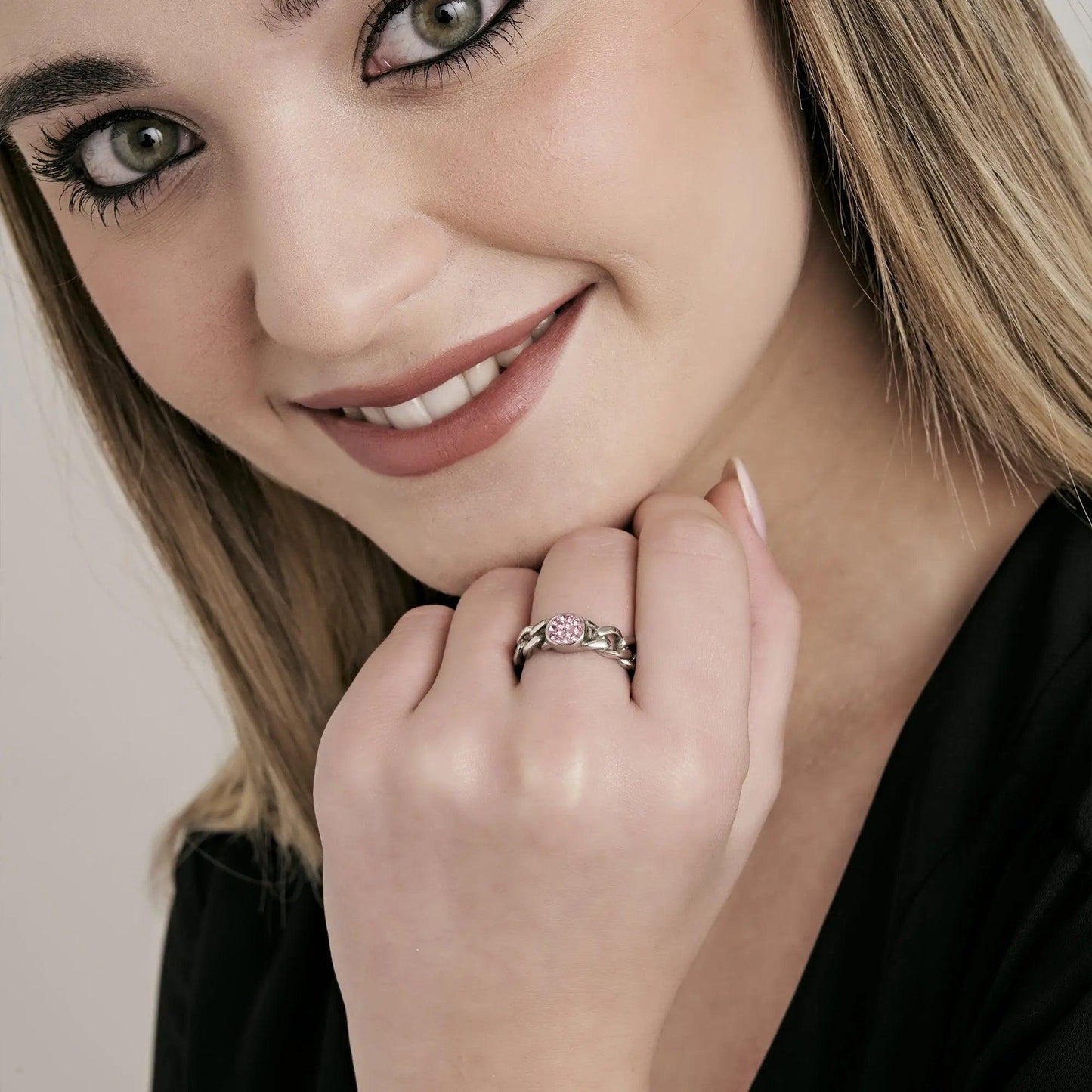 BAGUE EN ACIER AVEC CRISTAUX ROSE Luca Barra