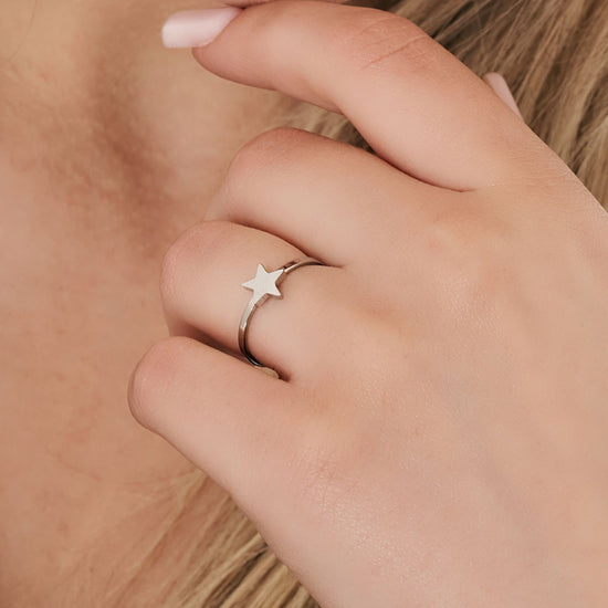 BAGUE EN ACIER POUR FEMME AVEC ÉTOILE Luca Barra