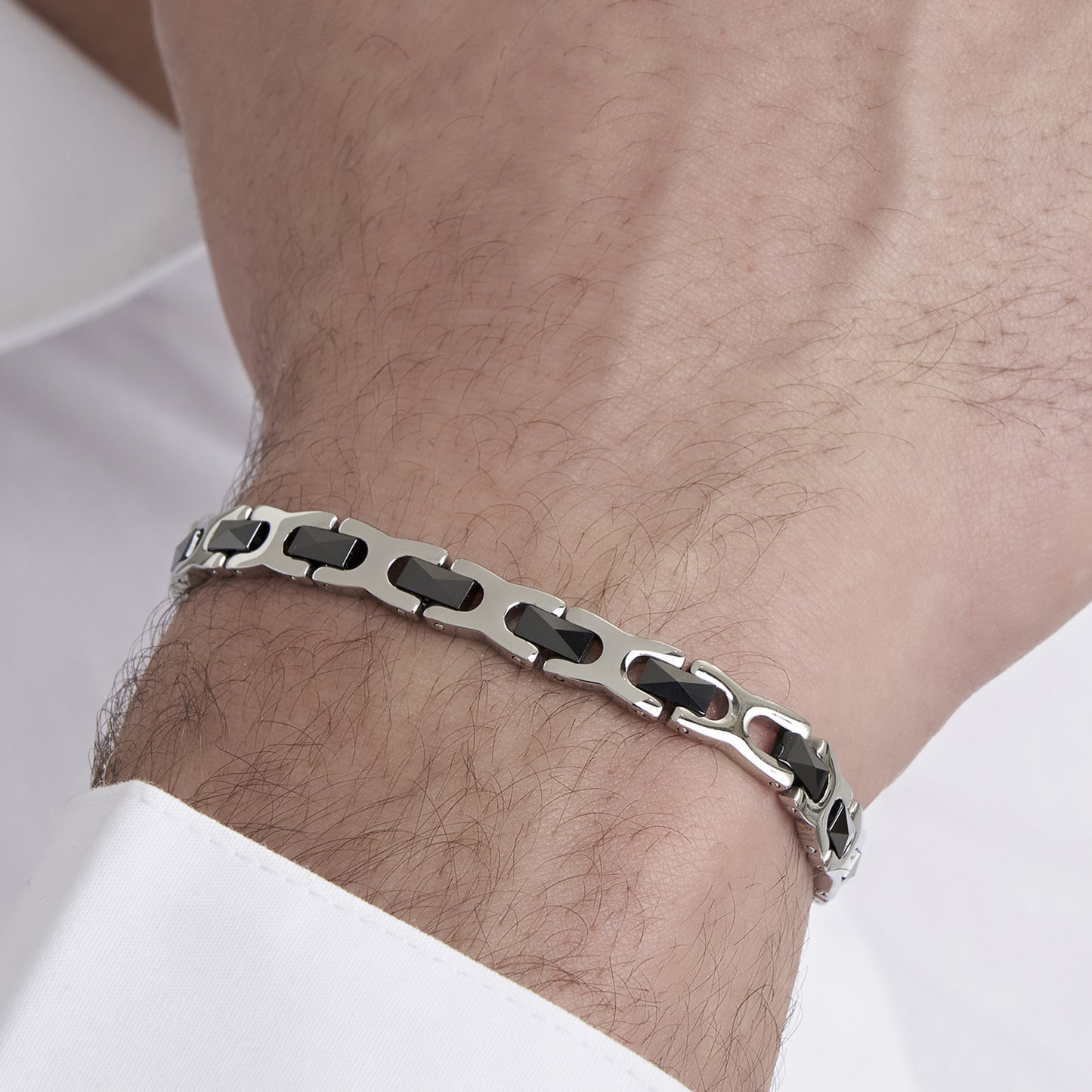 BRACELET POUR HOMME EN ACIER AVEC ÉLÉMENTS EN CERAMIQUE NOIRE Luca Barra