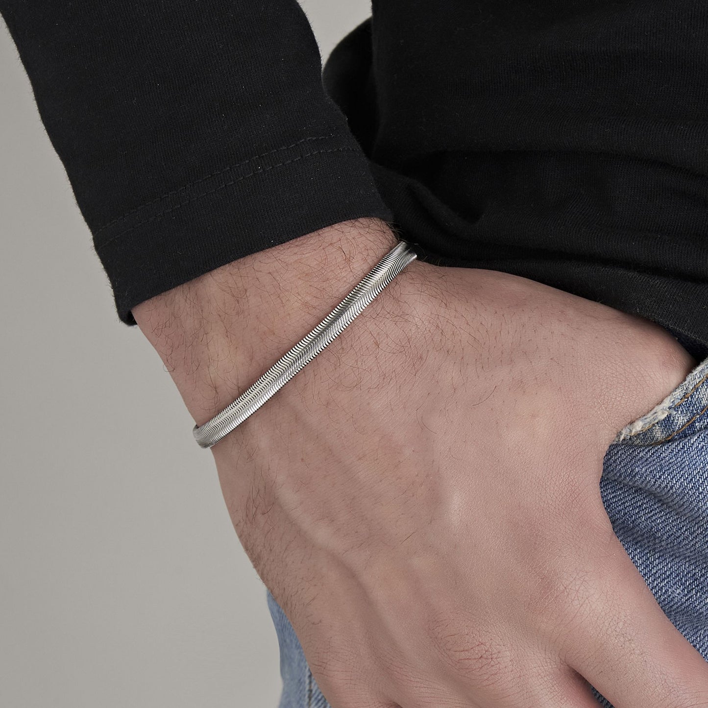 BRACELET EN ACIER INOXYDABLE POUR HOMME AVEC JERSEY FINE Luca Barra