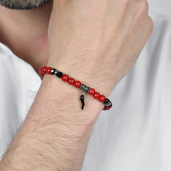 BRACELET ELASTIQUE POUR HOMMES AVEC PIERRES ROUGES ET NOIRES ET CORN NOIR Luca Barra