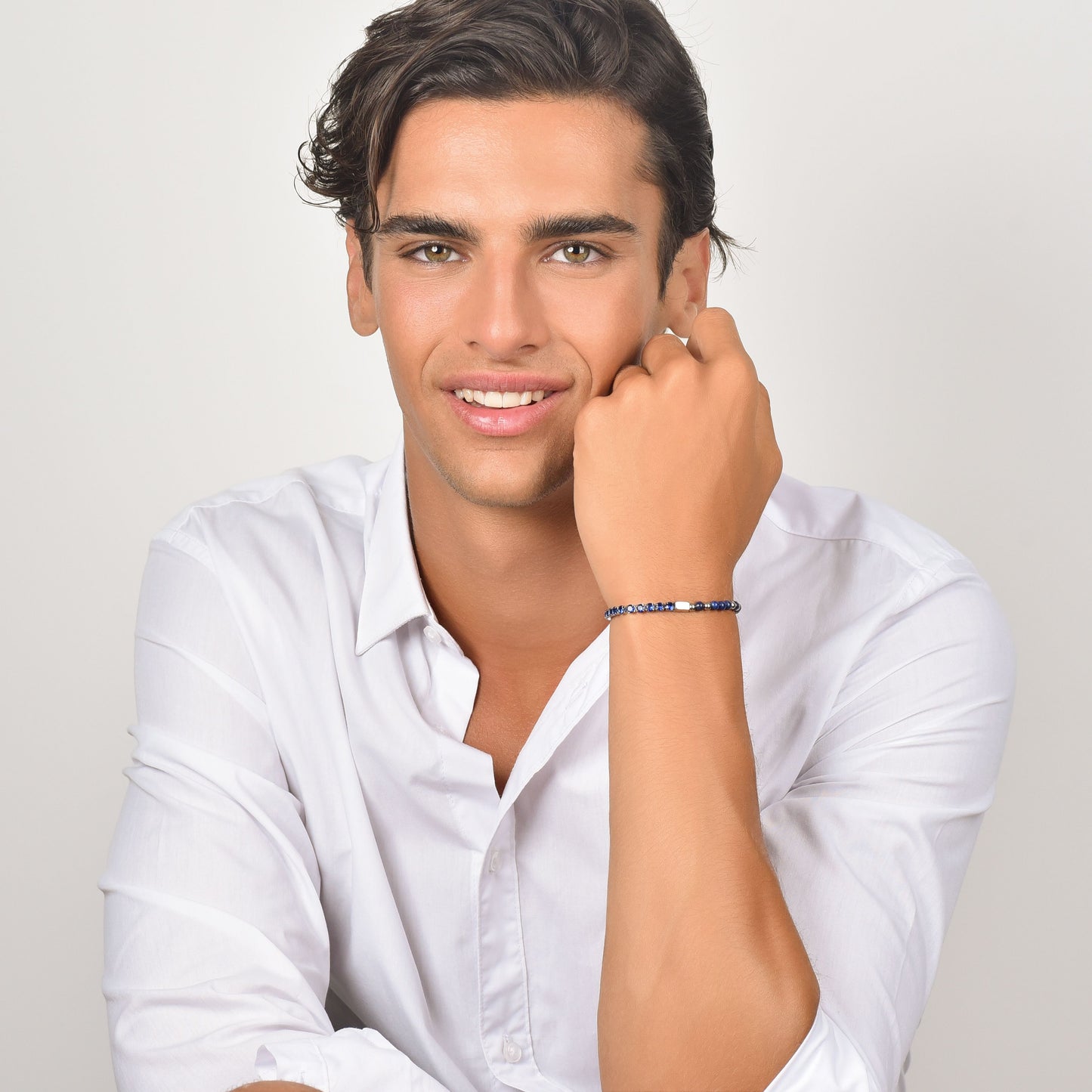 BRACELET HOMME EN ACIER AVEC CRISTAUX ET PIERRES BLEUS