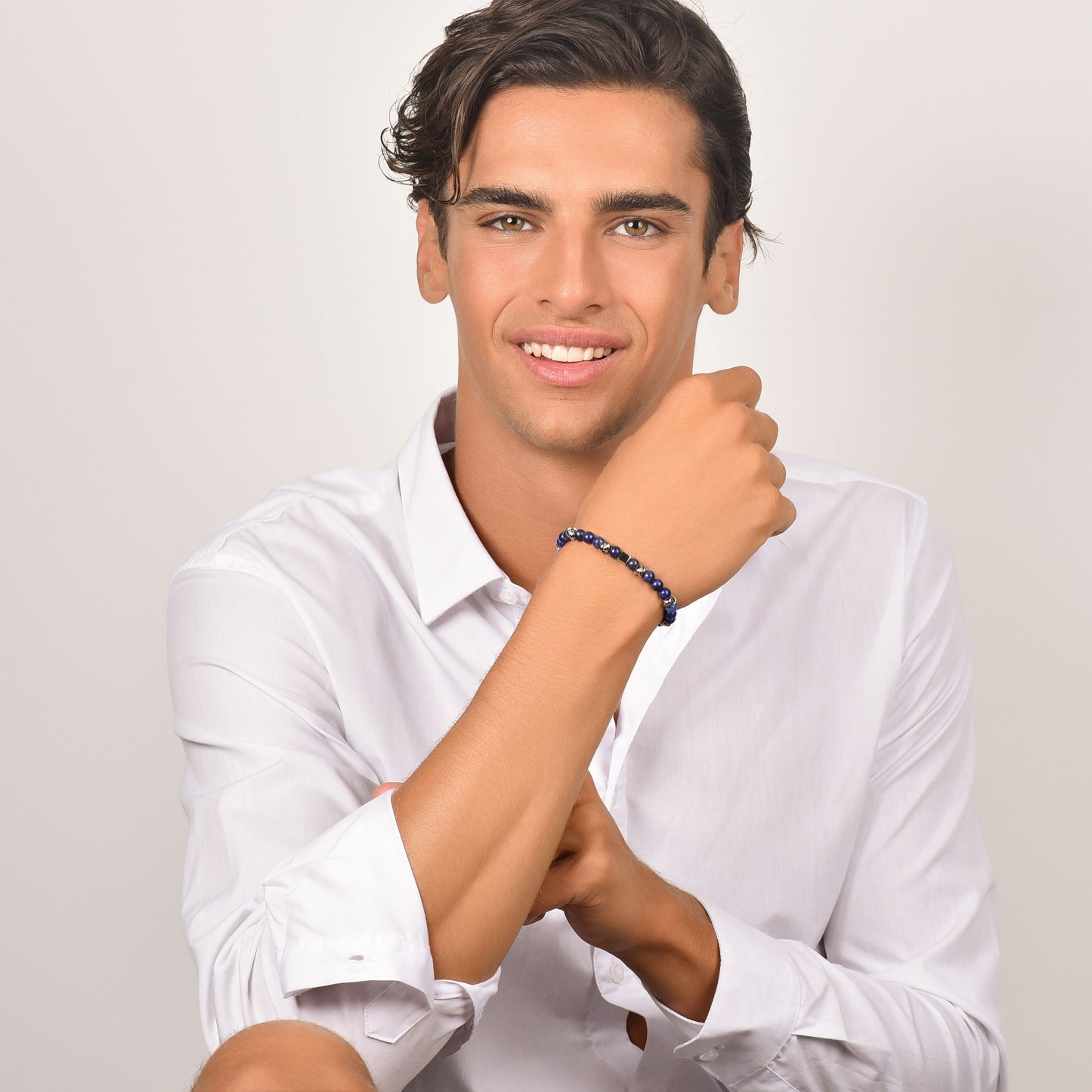 BRACELET POUR HOMME EN ACIER AVEC PIERRES BLEUES ET ÉLÉMENTS EN ACIER
