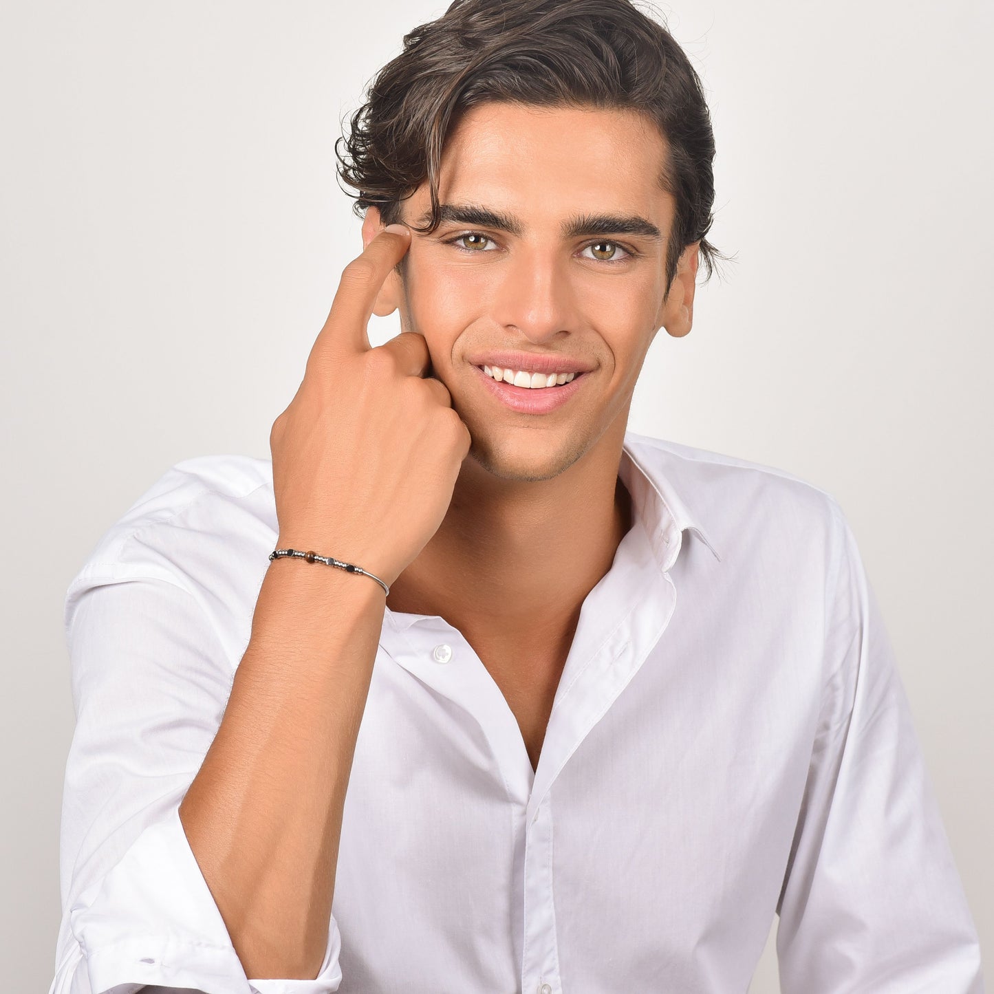 BRACELET HOMME EN ACIER AVEC AGATE NOIRE