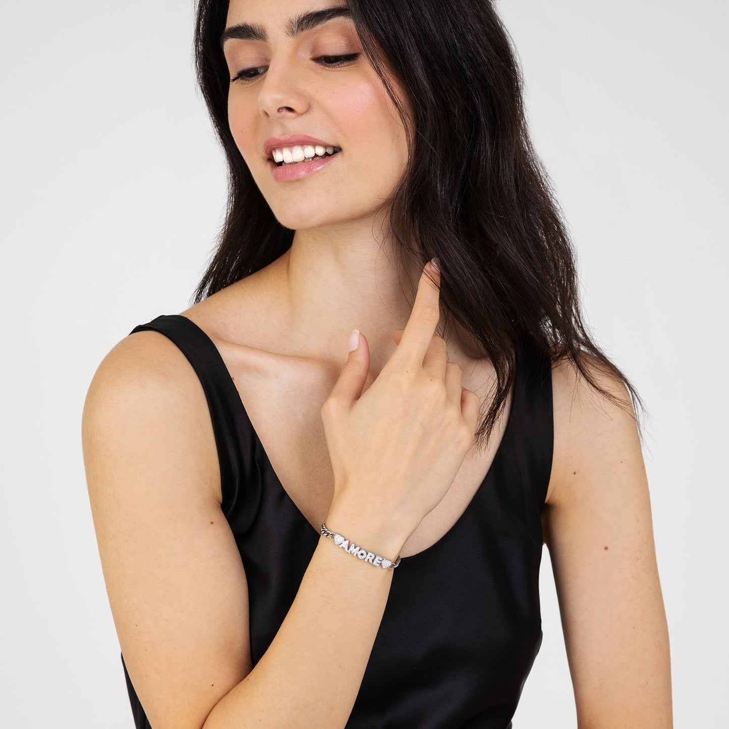 BRACELET D'AMOUR EN ACIER POUR FEMME AVEC CRISTAUX BLANCS