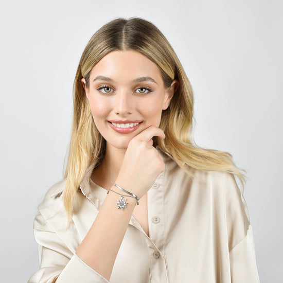BRACELET SOLAIRE EN ACIER POUR FEMME AVEC CRISTAUX BLANCS