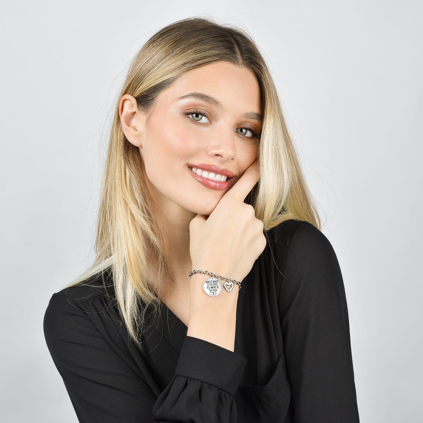 BRACELET DE FEMME EN ACIER IL N'Y A RIEN DE PLUS VRAI QUE L'AMOUR DE VOTRE FILLE