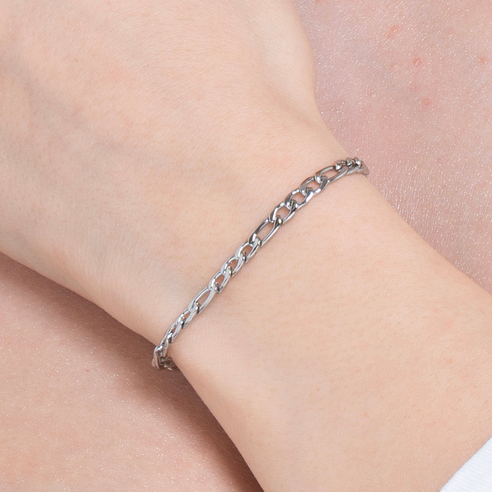 BRACELET EN ACIER POUR FEMMES