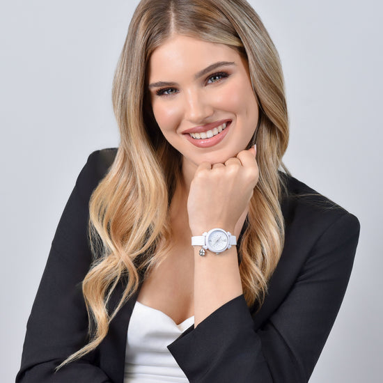 MONTRE FEMME EN SILICONE BLANC ET CRISTAUX MULTICOLORES