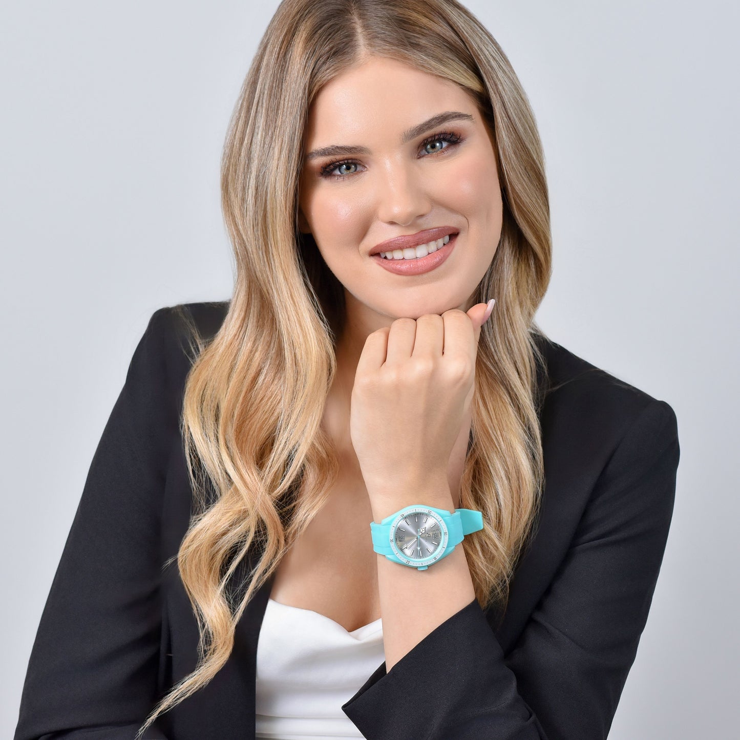 MONTRE FEMME EN SILICONE BLANC ET AIGUE-MARINE