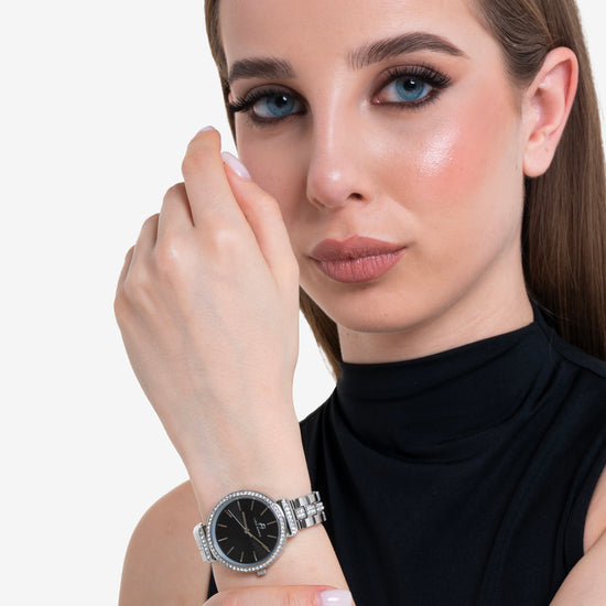 MONTRE FEMME EN ACIER CRISTAL AVEC LUNETTE ET CADRAN NOIRS