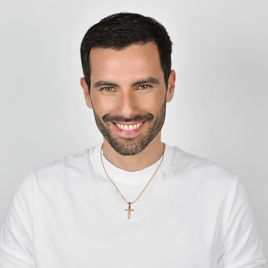 COLLIER HOMME EN ACIER AVEC CRUCIFIX