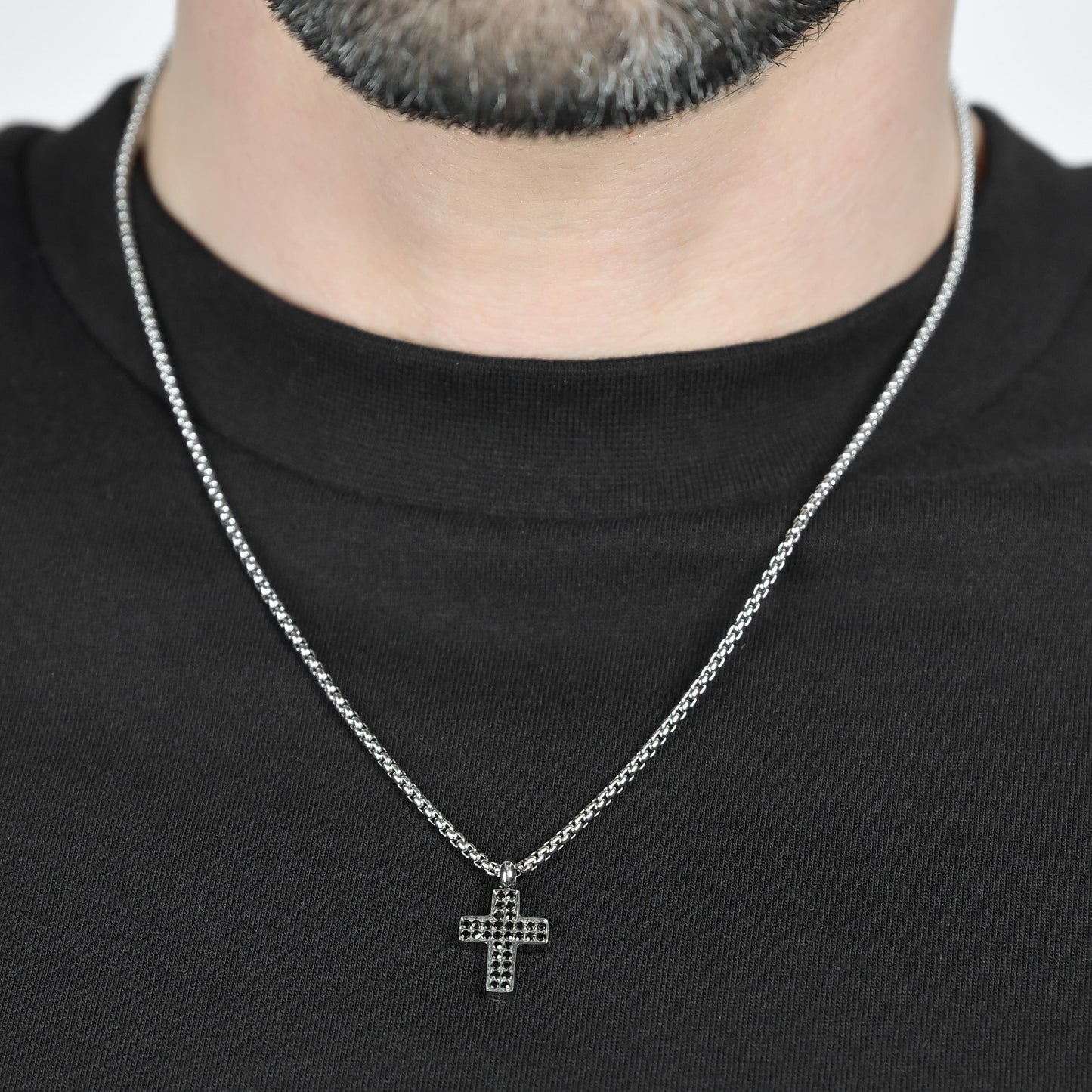 COLLIER EN ACIER POUR HOMME AVEC CRISTAUX NOIRS Luca Barra