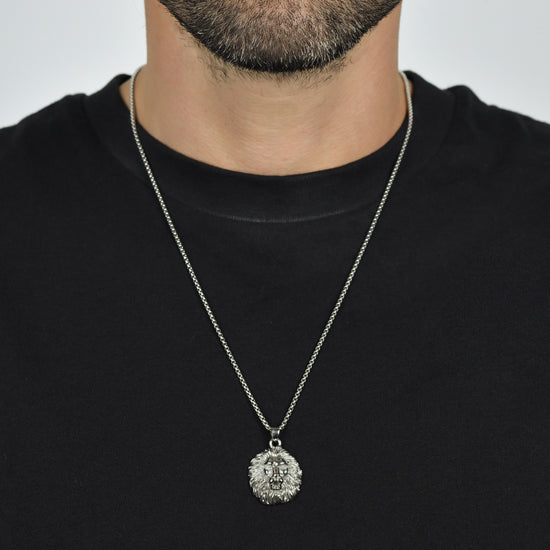 COLLIER EN ACIER TÊTE DE LION