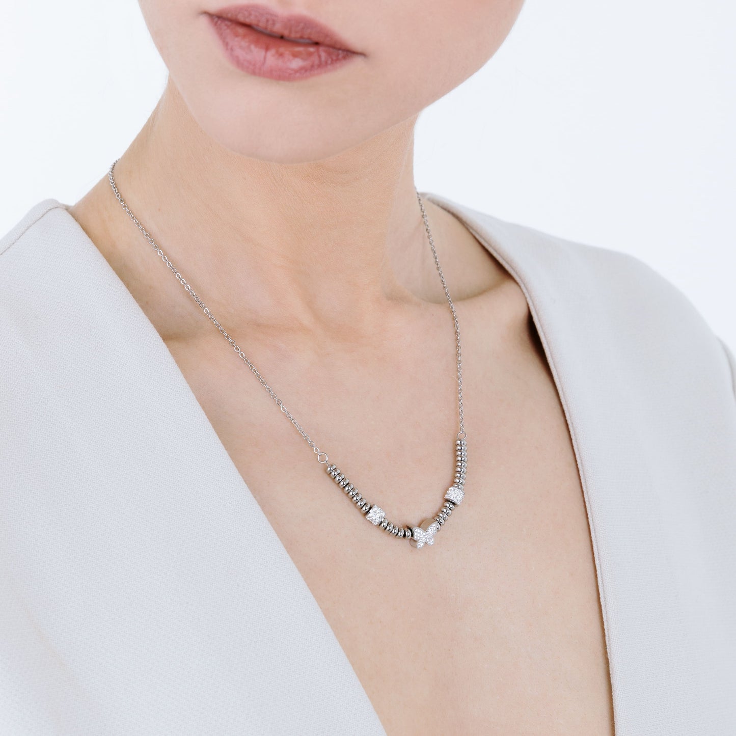 COLLIER PAPILLON EN ACIER AVEC CRISTAUX BLANCS