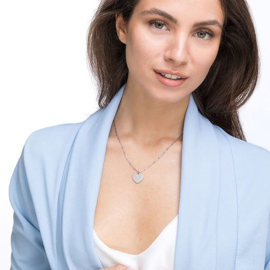 COLLIER EN ACIER PERSONNALISÉ POUR FEMMES AVEC CŒUR