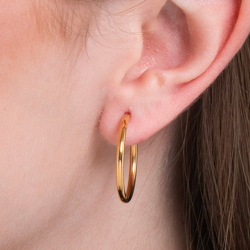 BOUCLES D'OREILLES CERCLÉES EN ACIER 24 MM POUR FEMMES