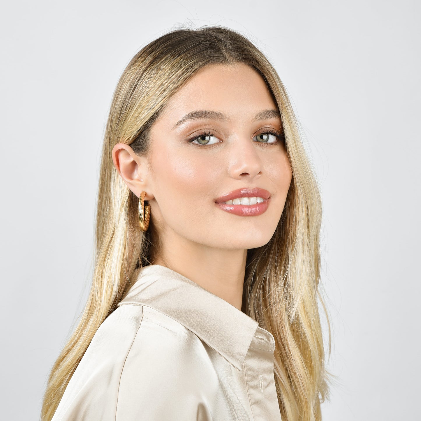 BOUCLES D'OREILLES EN ACIER DORÉ IP POUR FEMMES