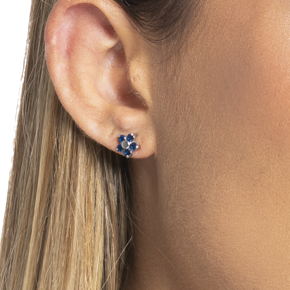 MONO ORECCHINO DONNA IN ACCIAIO CON FIORE E PETALI ZIRCONE BLU