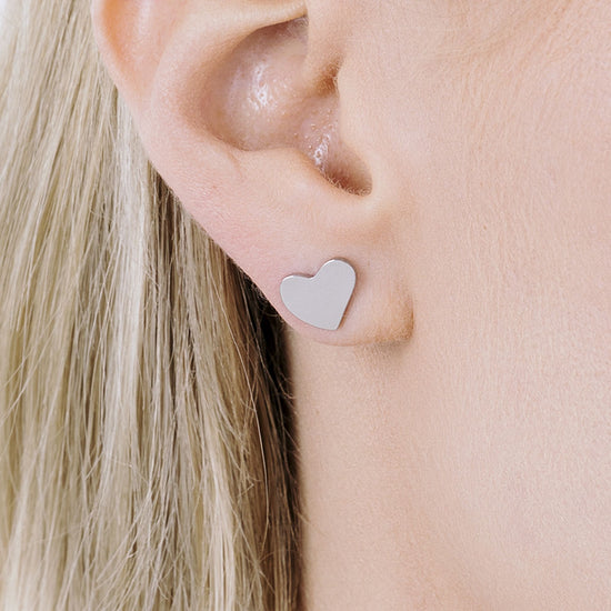 BOUCLES D'OREILLES CŒUR EN ACIER POUR FEMMES